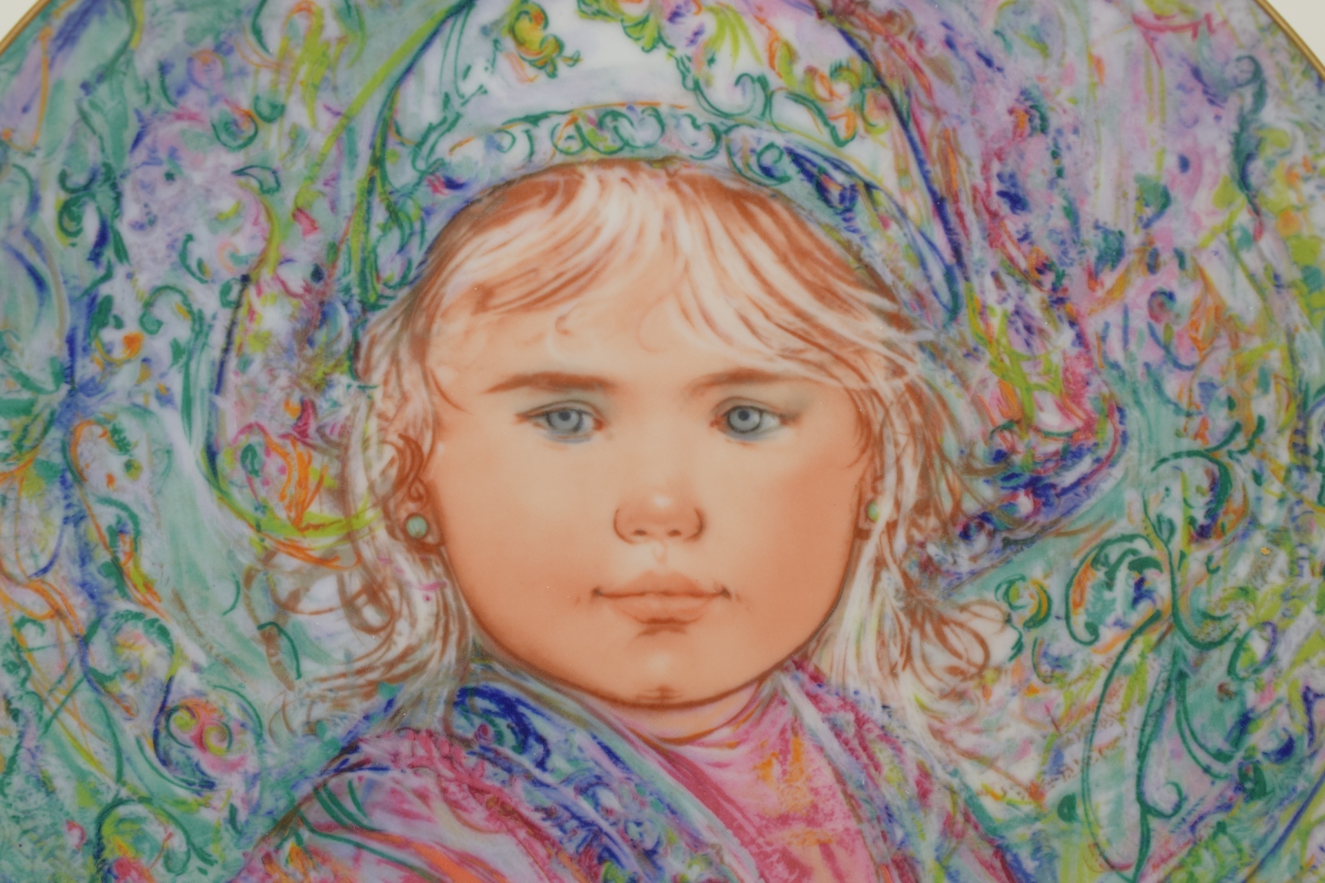 Edna Hibel | EDNA HIBEL NOBILITY OF CHILDREN PLATE IN BOX 1 | MutualArt