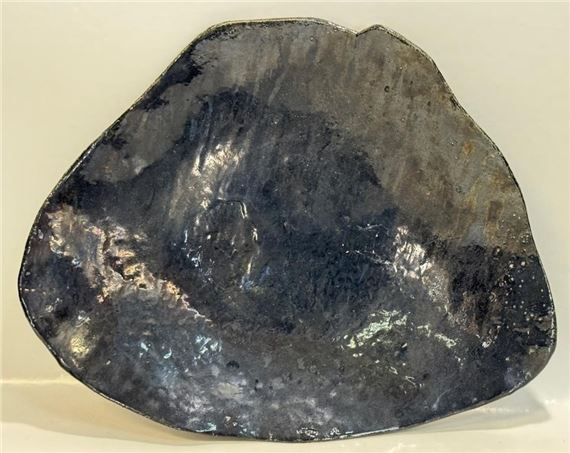 NICE SUSAN LEVENSTEIN SIGNED RAKU POTTERY by Susan Lavenstein