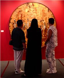 Art Fair Philippines opens ‘proudly local’ 12th edition in new venue