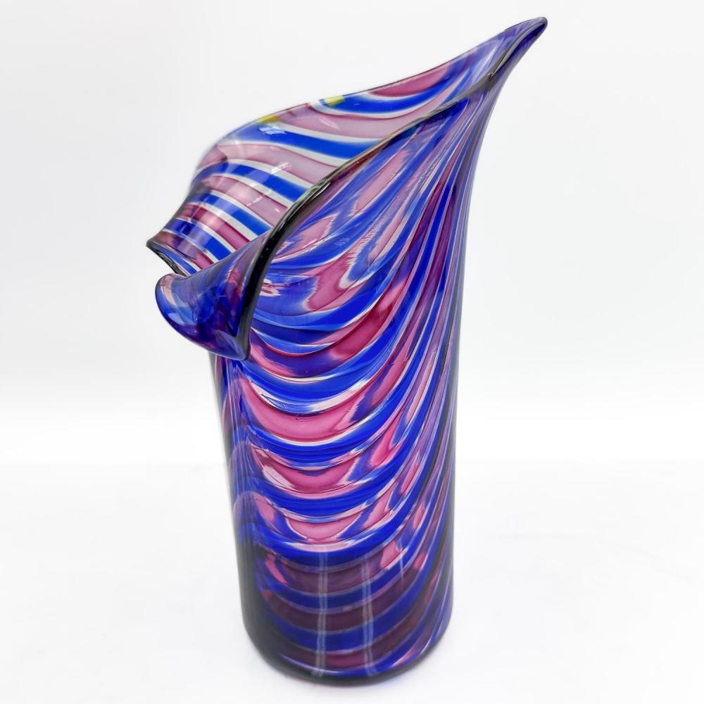 Elio Raffaeli | Vintage Elio Raffaeli Murano Italian Glass Vase | MutualArt