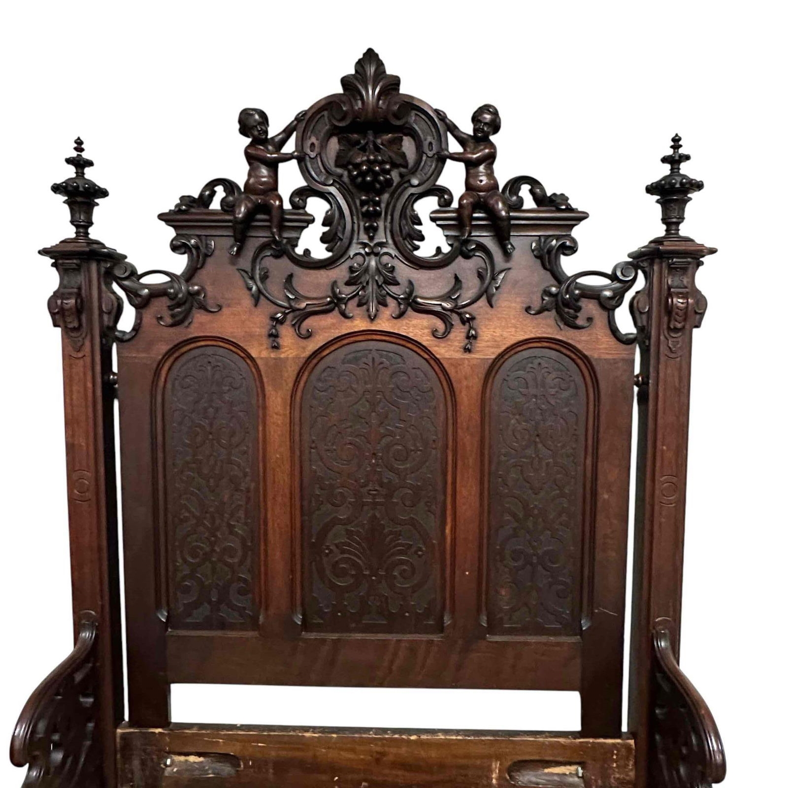RoCoCo | 19th c. American Rococo Revival Walnut Bed (19th Century ...
