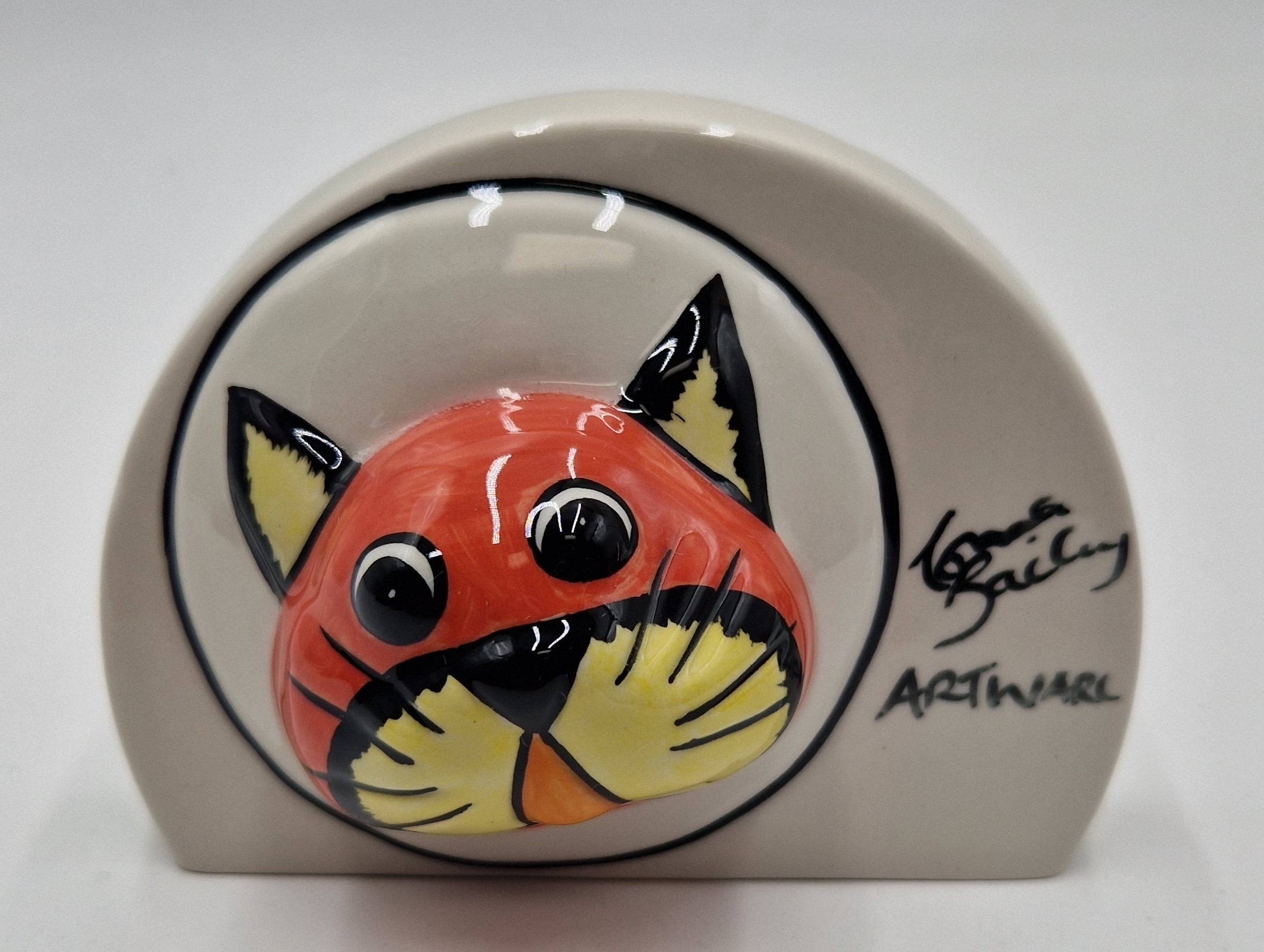 Artwork by Lorna Bailey, TIDDLES