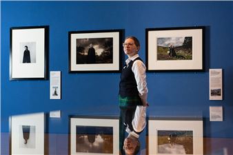 A Century Snapped: Royal Family Portraits Shine in Edinburgh
