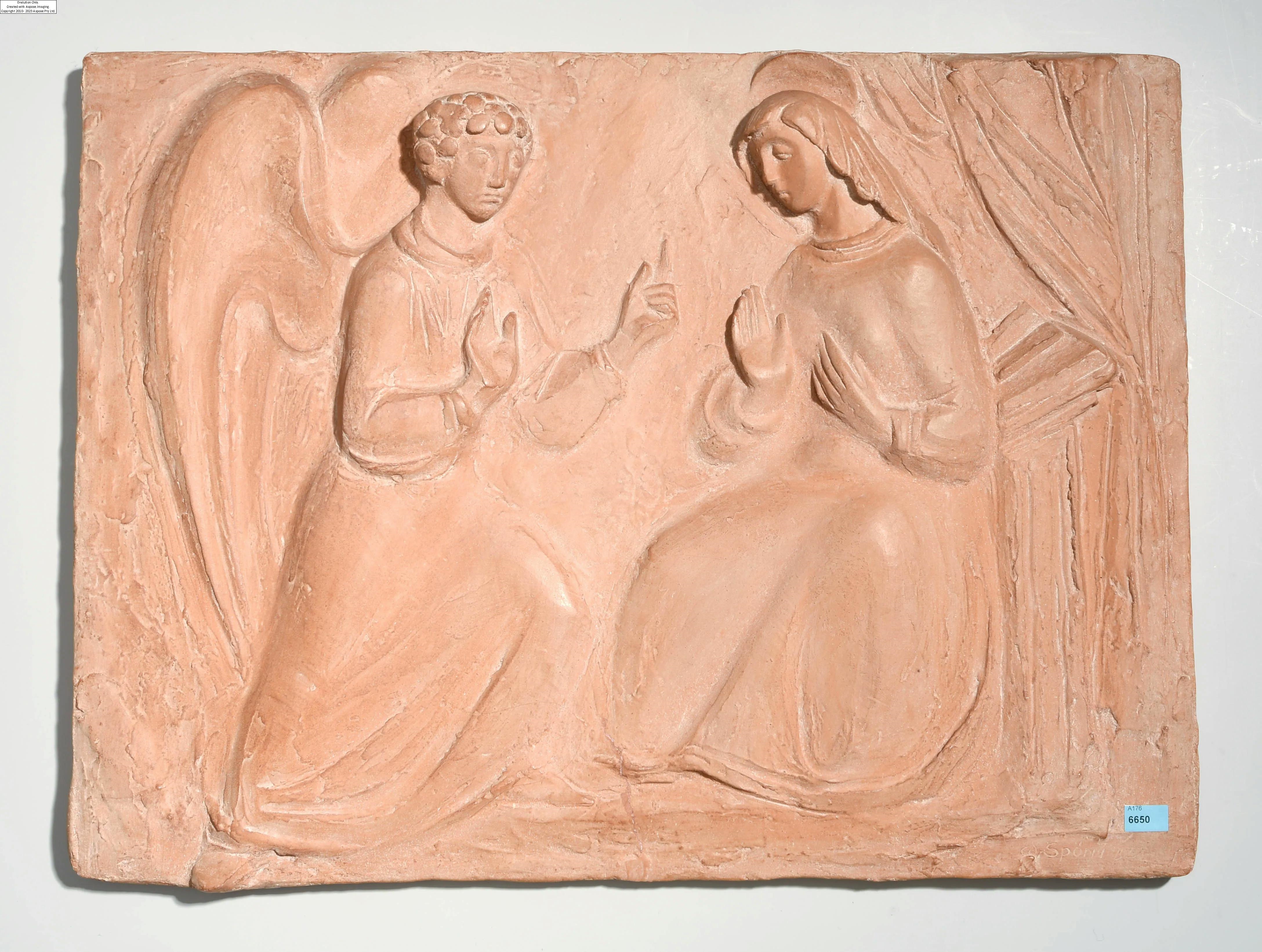 Artwork by Eduard Spörri, Engel mit Maria, Made of erracotta relief