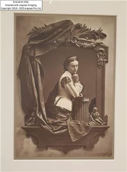 Controlling the Photo Shoot, ‘Staged’ at the Philadelphia Museum of Art