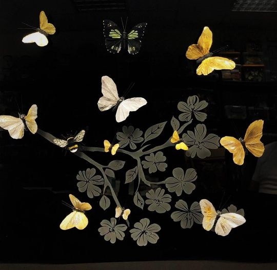 Artwork by Michael Olsen, MICHAEL OLSEN. BUMBLEBEE, Made of mixed media