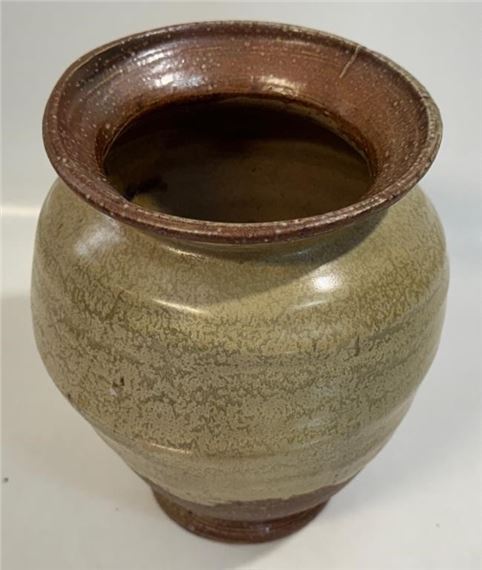 HANDSOME SUSAN LEVENSTEIN SIGNED POTTERY BOWL VASE