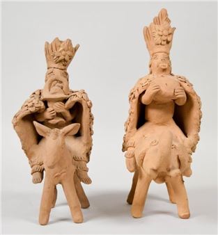 1928-1980). Pair of Mexican folk art pottery figures. Figure riding elephant - Teodora Blanco Nunez