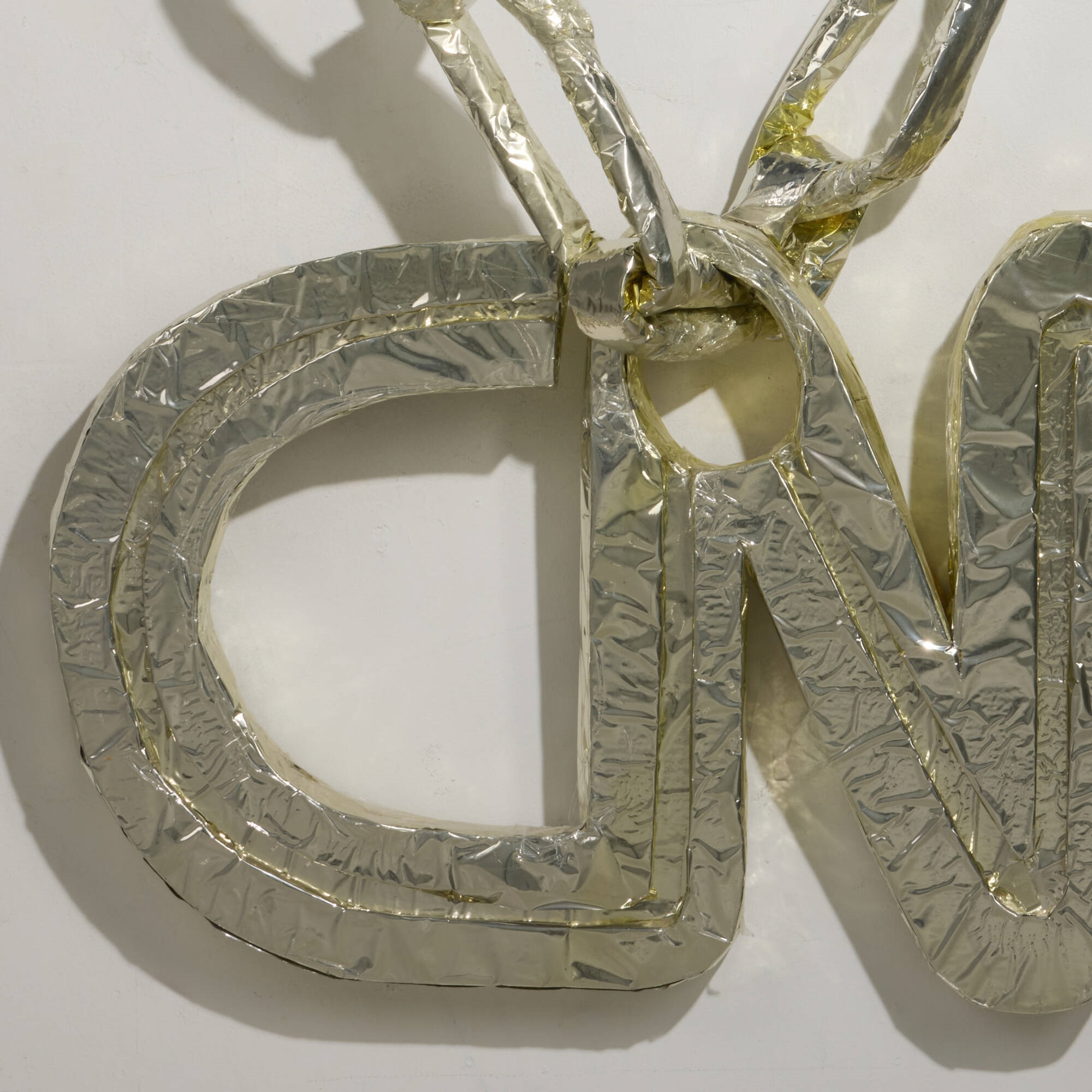 Artwork by Thomas Hirschhorn, CNN, Made of plastic, golden wrapping paper