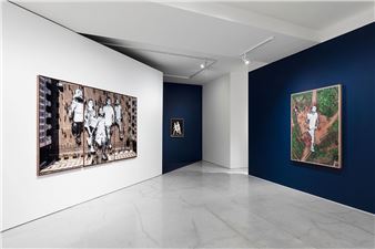 JR's "Outposts" Opens Perrotin's New London Gallery, Highlighting Refugee Children's Stories