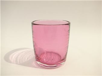 MICHAEL RUH, pink handblown studio  with etched "Ruh Studio" mark to base.cm high - Michael Ruh