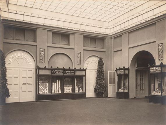 Tanzklause, Cologne , 1926 by Werner Mantz, 1926