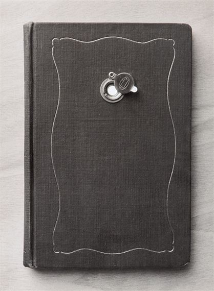 Untitled by Chema Madoz, 2005