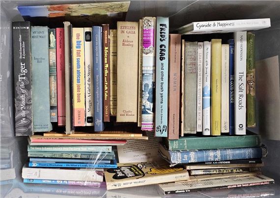 A collection (2 boxes of novels) including " The Tallest Liar" by C.L Sulzberger and "Eyeless in Gaza" by Aldous Huxley - Aldous Huxley