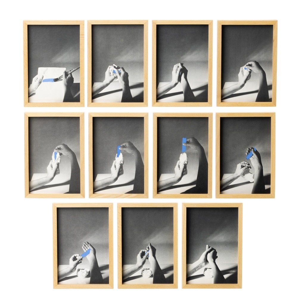 Artwork by Helena Almeida, ‘UԳپٱ’, Made of silkscreen print