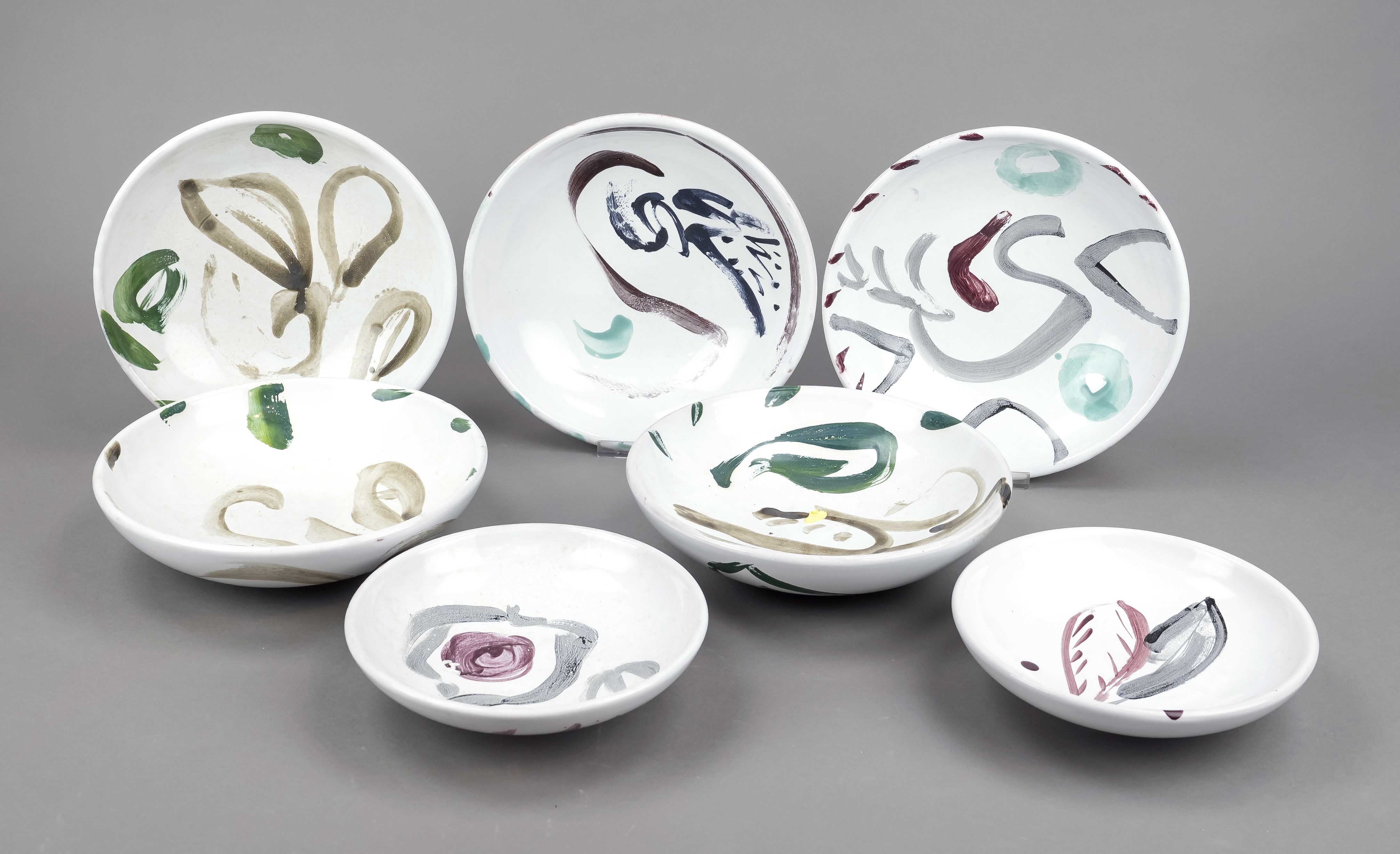 Artwork by Erich Mansen, vier große und zwei kleine Schalen, Made of Majolika