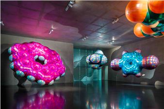 Monira Al Qadiri: Chameleon - Arken Museum of Modern Art