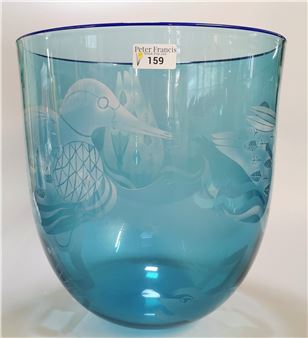 vase/centre bowl depicting ducks in a pond/river with frogs - Ruth Dresman