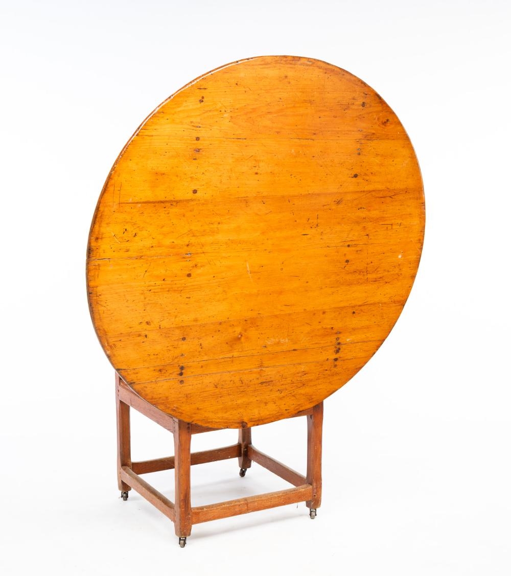 Artwork by Hutch, COUNTRY HUTCH TABLE, Made of Pine and oak