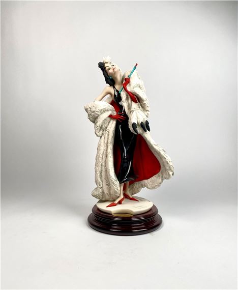 Disney Cruella De Vil By Giuseppe Armani (Original Box)