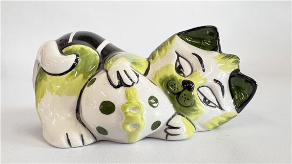 EASTER CAT & EGG by Lorna Bailey