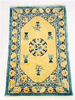 Vintage Chinese Pechino- Beige and Cobalt Blue Area Rug - Normal