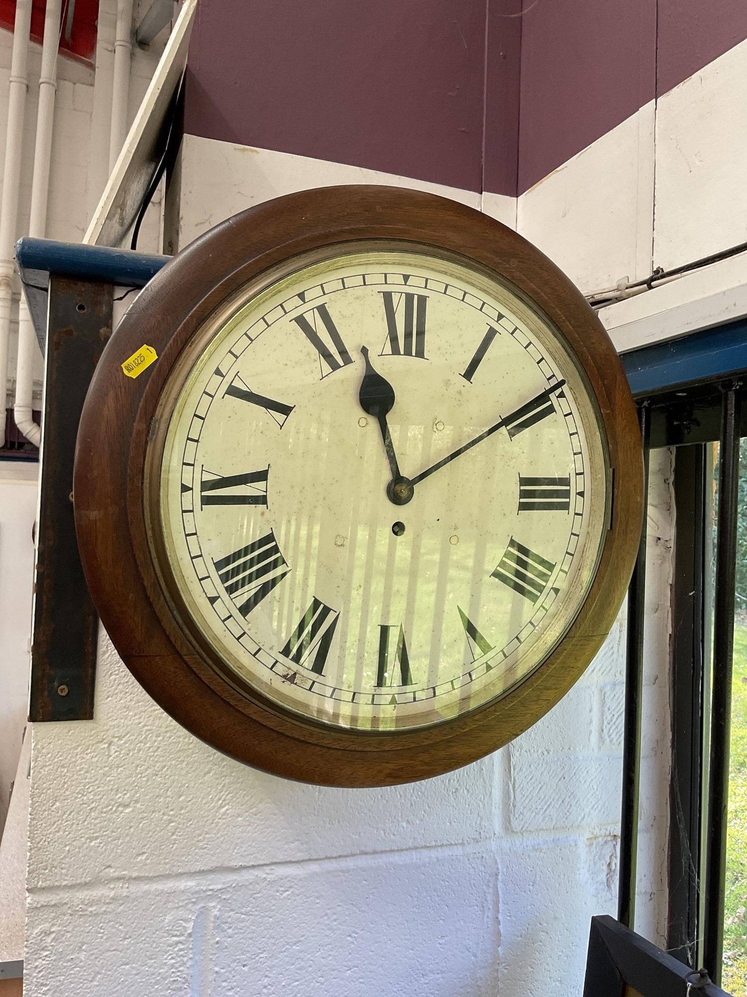 Elliott | 20th century wall clock in mahogany case, with painted Roman ...