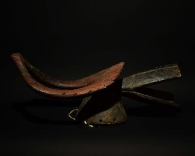 African School | Bella maschera cimiero Mangam | MutualArt