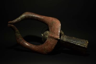 African School | Bella maschera cimiero Mangam | MutualArt