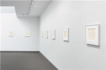 Agnes Martin: 1973 - Krakow Witkin Gallery