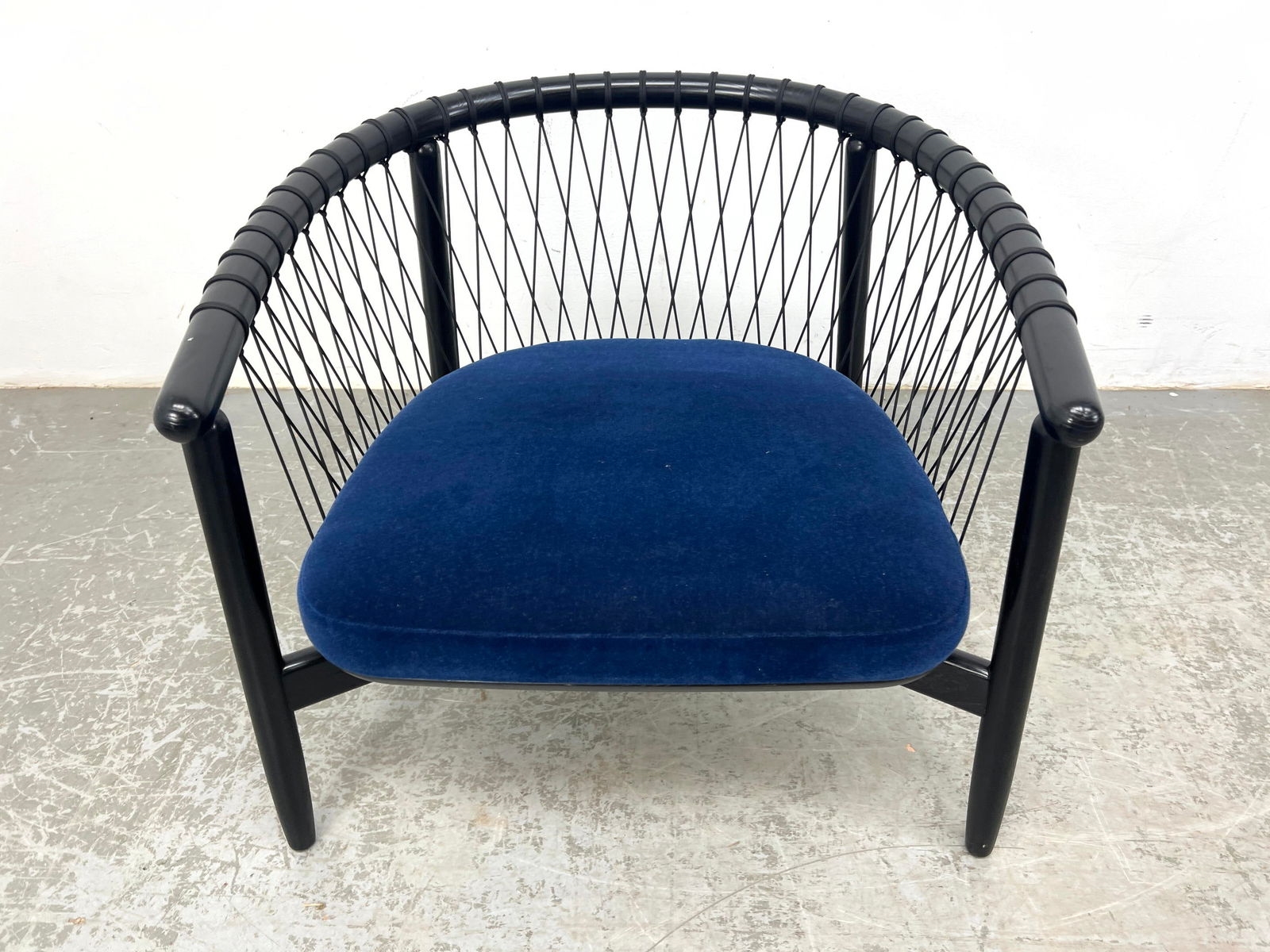 Herman Miller | Pr GEIGER Cross Hatch Lounge Chairs. HERMAN MILLER ...