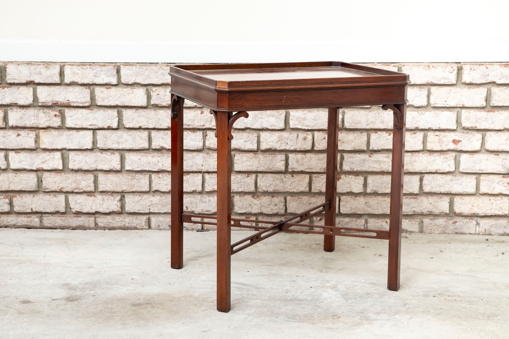 Bevan Funnell | Bevan Funnell Reproduction Georgian Side Table (1 ...