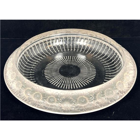 LALIQUE MARGUERITES 14.5 Inch Daisy Centerpiece Bowl Signed