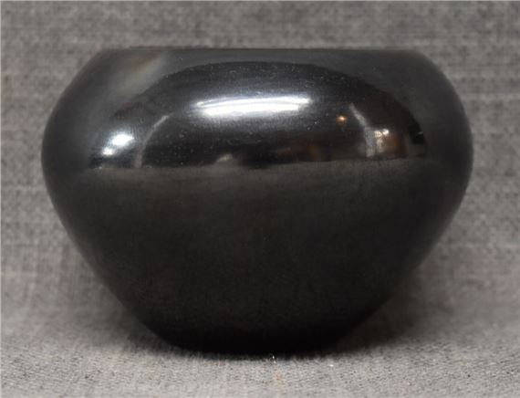 SAN ILDEFONSO POTTERY BOWL (CLARA MONTOYA) - Clara Montoya