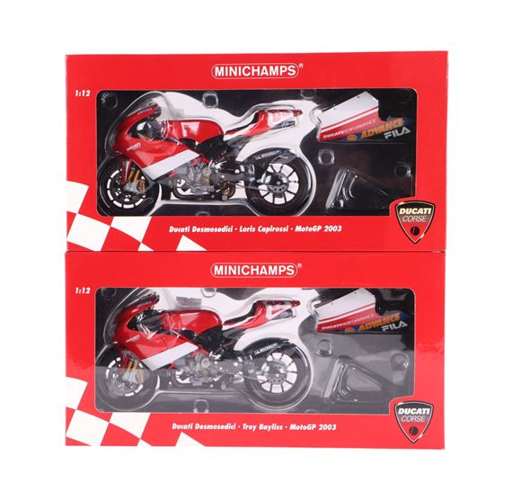 Loris | Minichamps 1/12th scale Ducati Desmosedici Troy Bayliss MotoGP ...