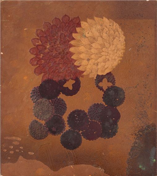 André Ducaroy (1899-1972) Panneau en laque polychrome à décor de chrysanthèmes. Petits éclats et craquelures. Non signé. H. 40 cm L. 36 cm TR