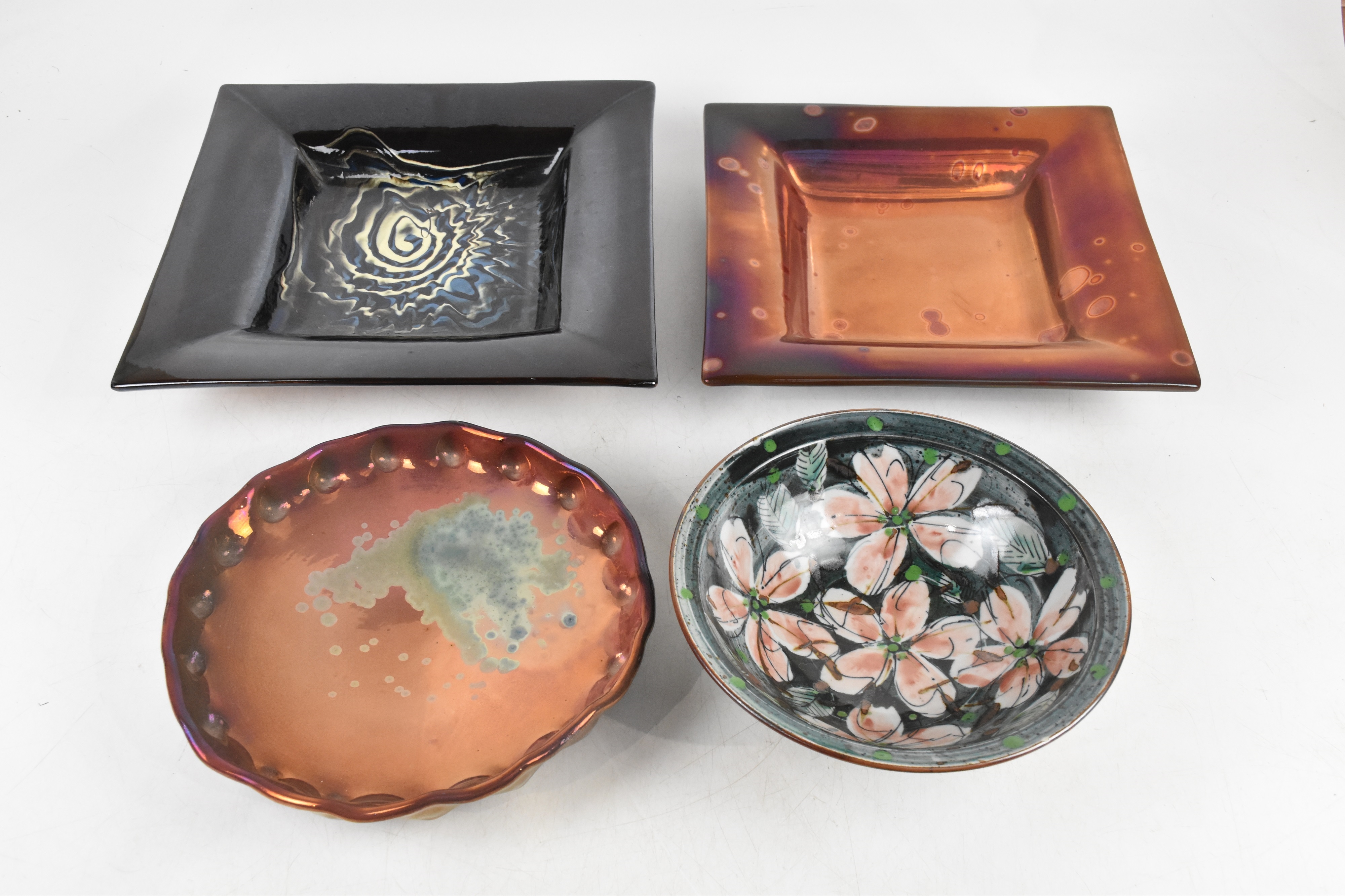 Artwork by Brian Dickenson, width 32cm, Made of stoneware