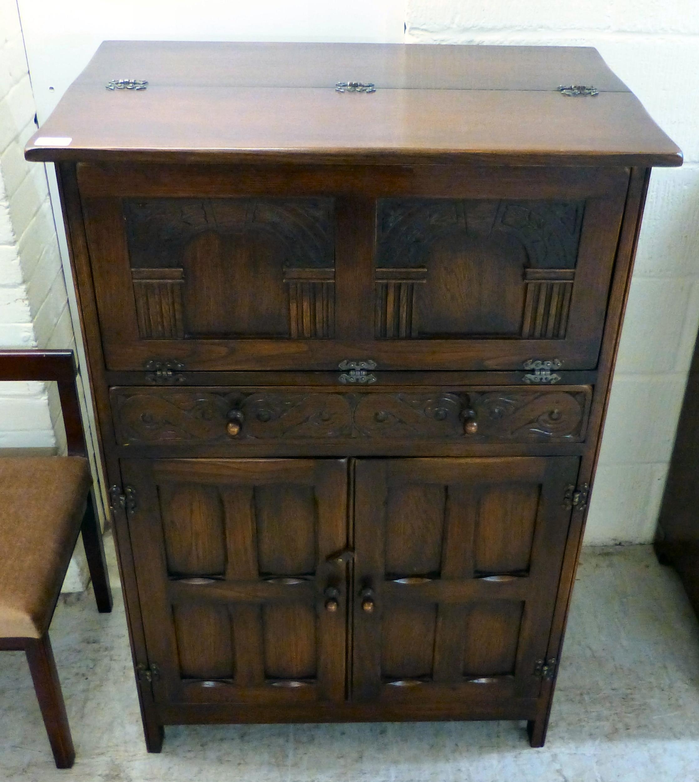 Bevan Funnell | A modern Bevan Funnell oak cocktail cabinet | MutualArt