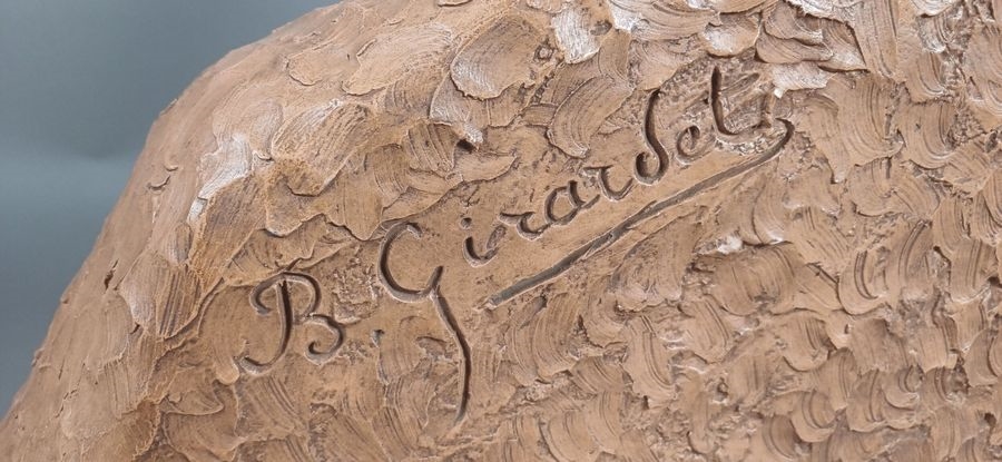 Artwork by Berthe Girardet, Vieille femme les mains jointes