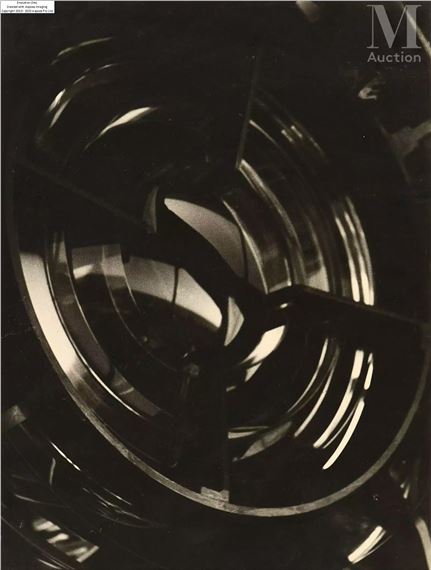 Optique de phare maritime, 1931 by Raoul Hausmann, 1931