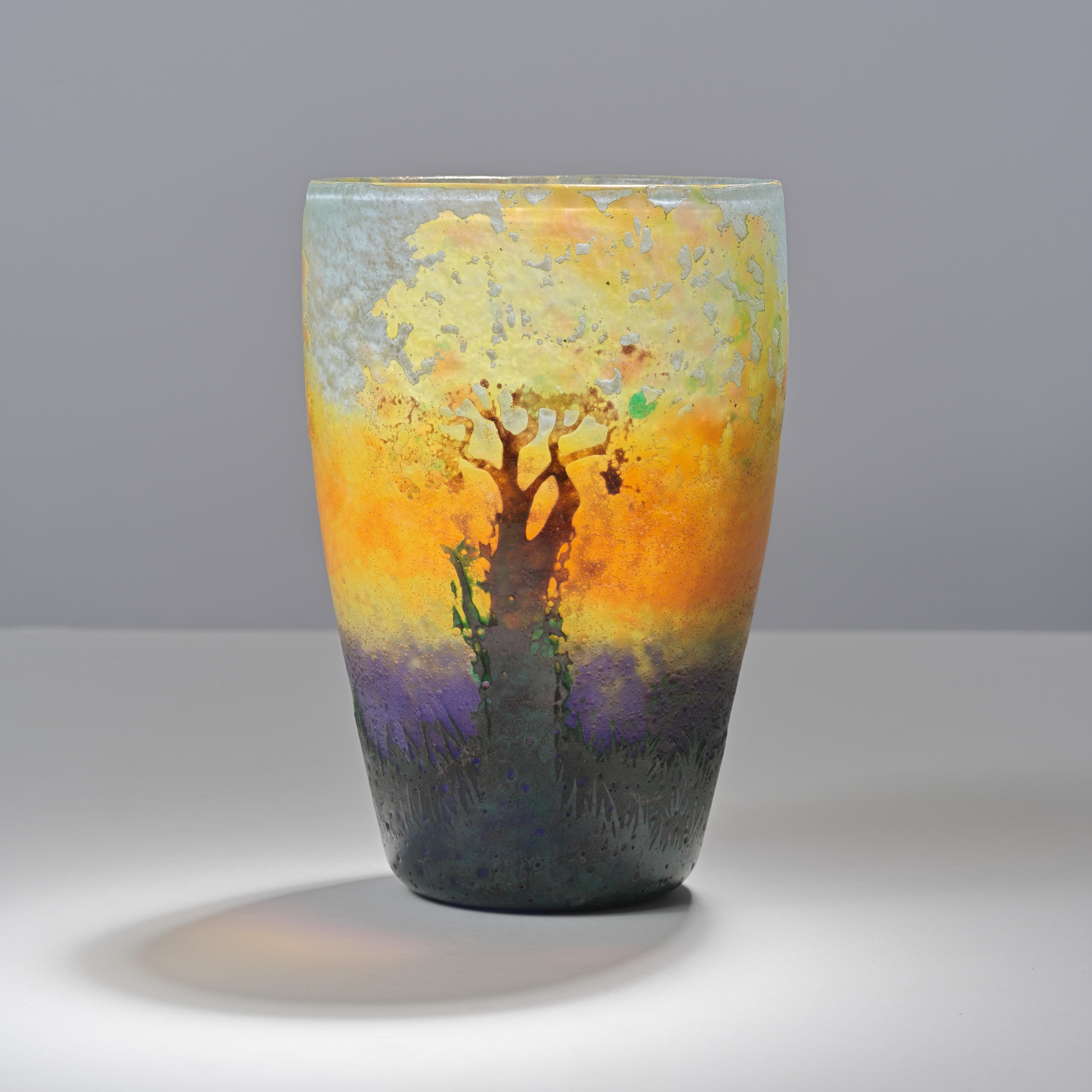 Artwork by Daum Frères, Clain & Perrier, Vase à col évasé, Made of acid-etched multi-layered glass