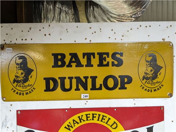 ENAMEL SIGN - Bates