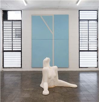 Snowballs at Dvir Gallery, Tel Aviv