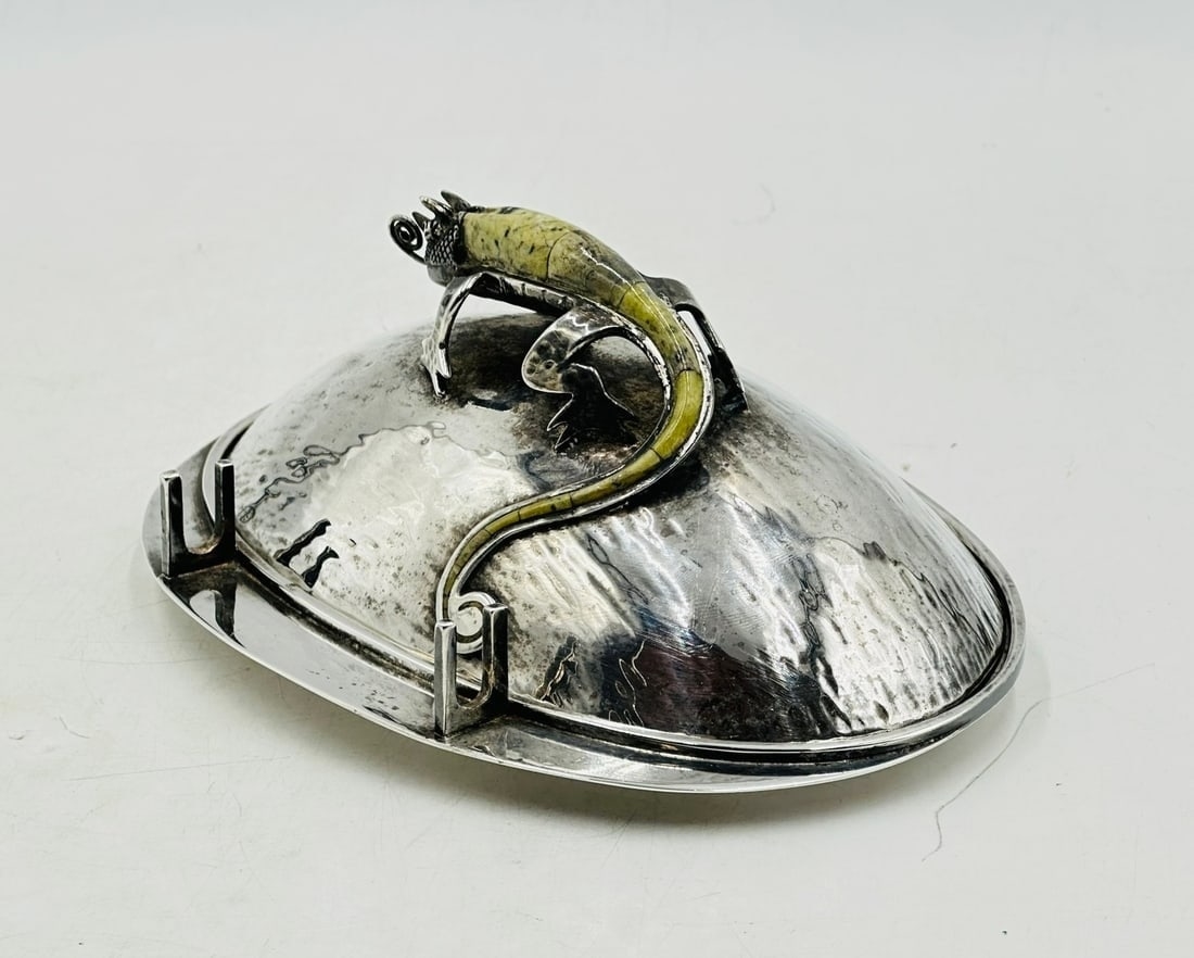 Artwork by Los Castillo, Vintage Butter/Cheese Dish in Hardstone & Silver-Plate by Los Castillo, Mexico 1970s, Made of Silver plated
