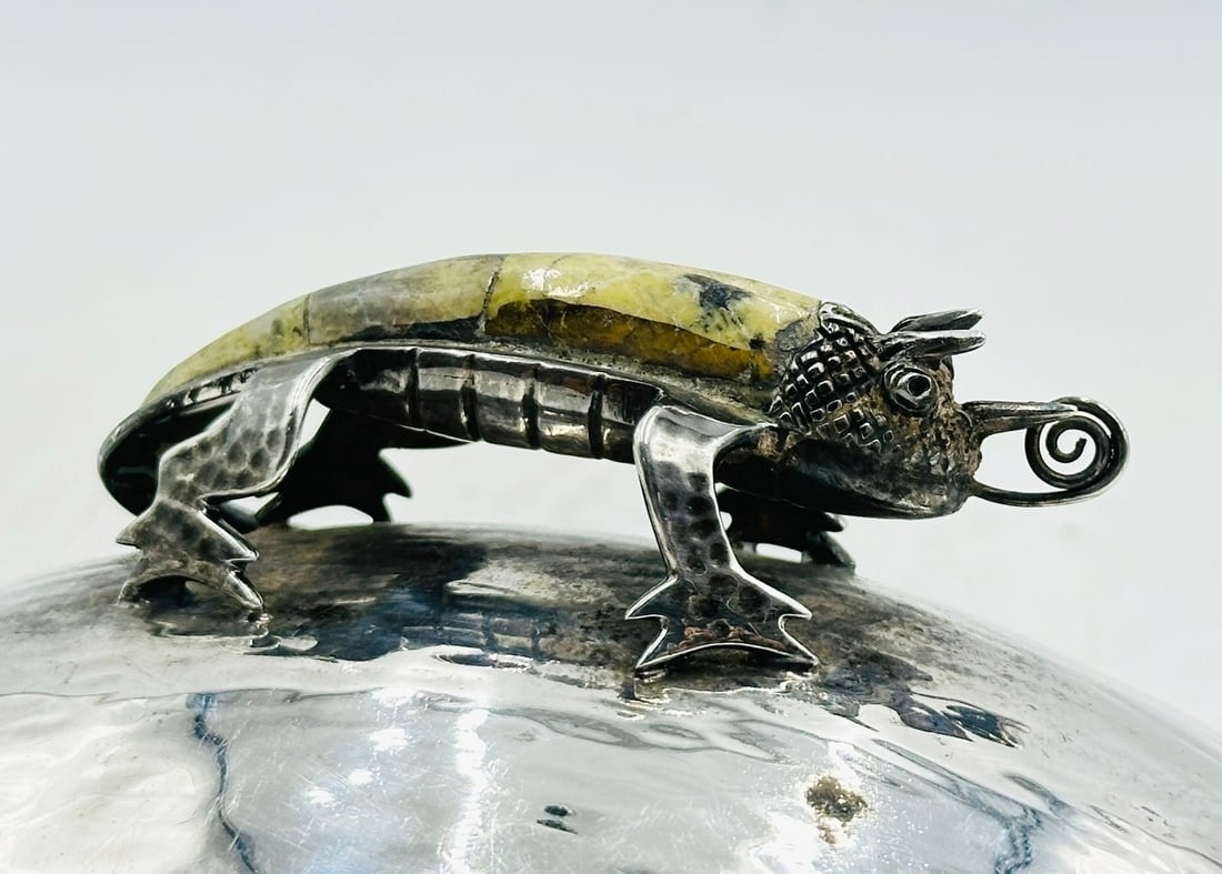 Artwork by Los Castillo, Vintage Butter/Cheese Dish in Hardstone & Silver-Plate by Los Castillo, Mexico 1970s, Made of Silver plated