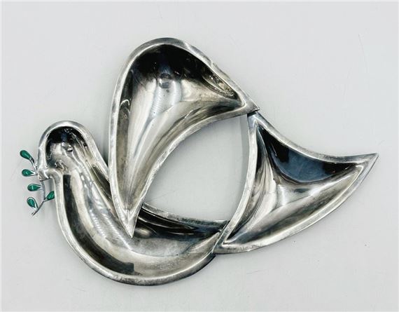 Peace/Love Dove Sculpture by Los Castillo, Mexico 1980s by Los Castillo, 1980s