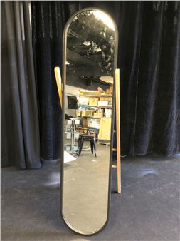 Umbra Standing Mirror - Umbra