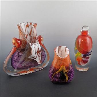 TWO FREE-FORM blown-glass VAS - Lot - Jean Luc Gambier