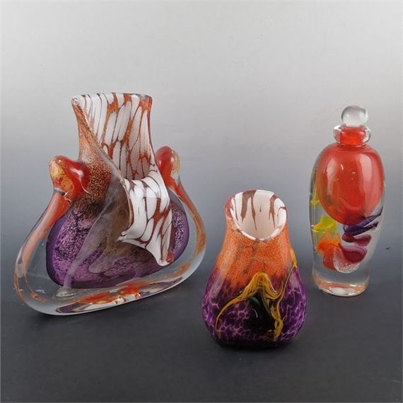 TWO FREE-FORM blown-glass VAS - Lot by Jean Luc Gambier, 2015