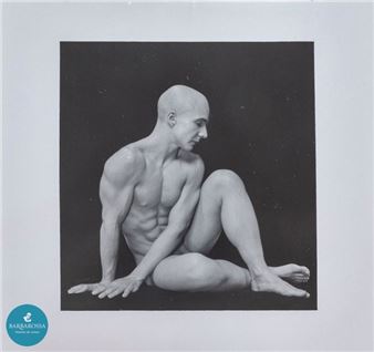 Seated Nude Man - Andreas Mahl